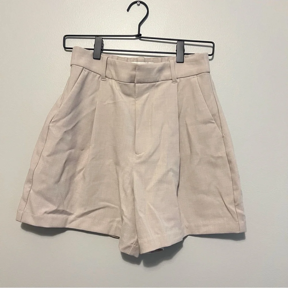A+F Sloan Tailored High Waisted Shorts - Picture 4 of 10